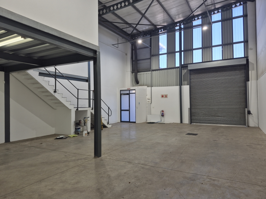 To Let Commercial Property for Rent in Meadowdale Gauteng