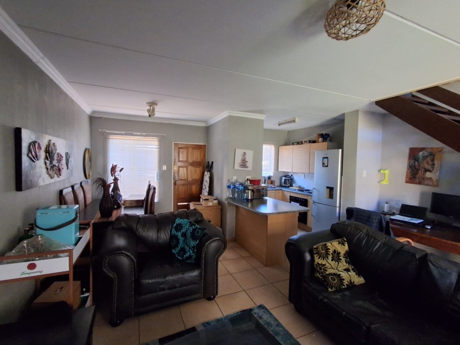 2 Bedroom Property for Sale in Strubensvallei Gauteng