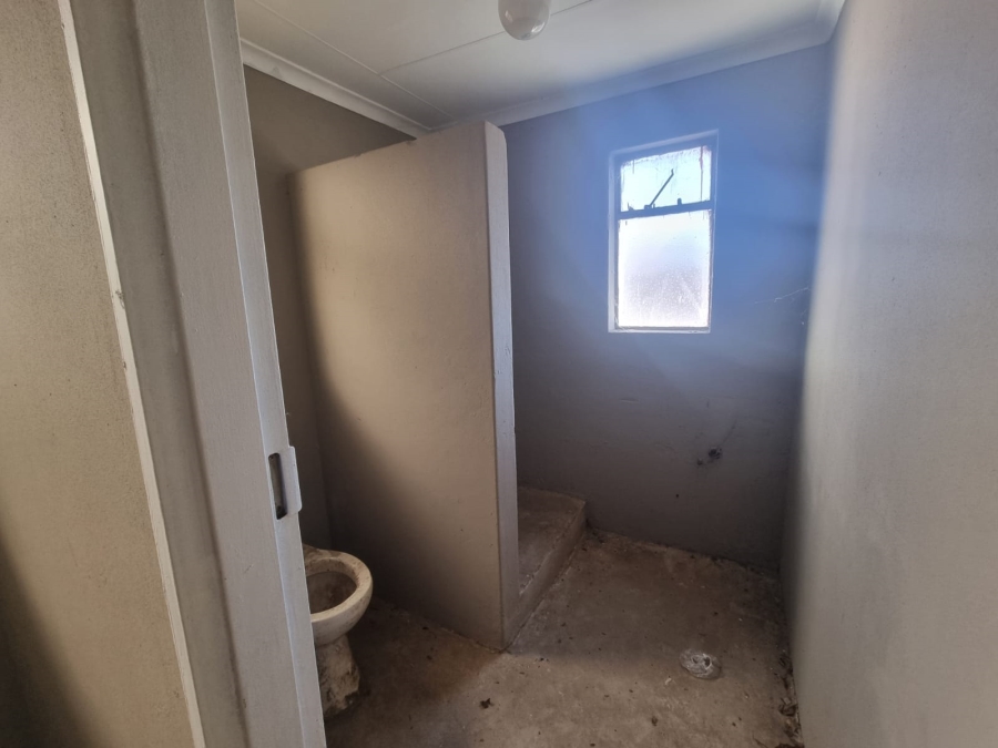 4 Bedroom Property for Sale in Zakariyya Park Gauteng