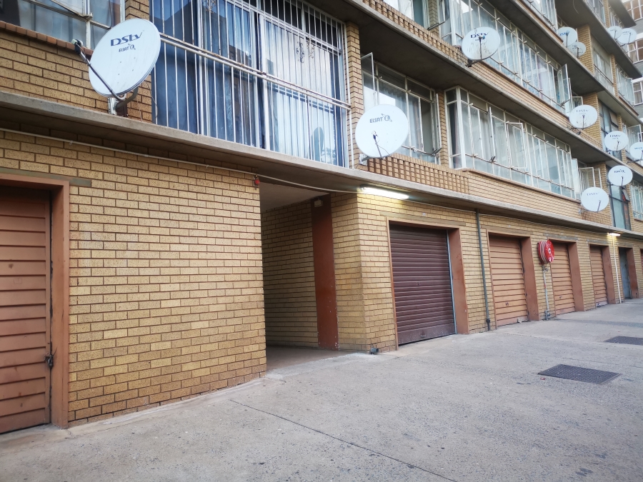 2 Bedroom Property for Sale in Pretoria Central Gauteng