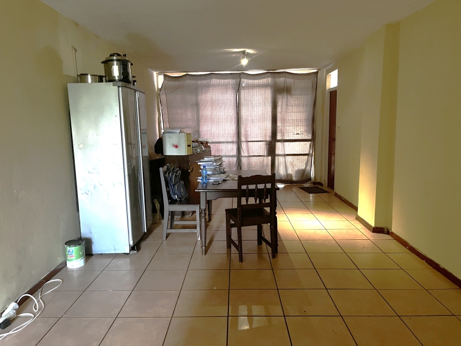 2 Bedroom Property for Sale in Pretoria Central Gauteng