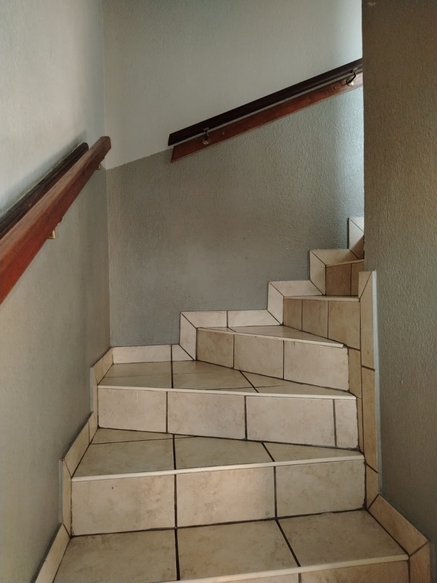 2 Bedroom Property for Sale in Klopperpark Gauteng