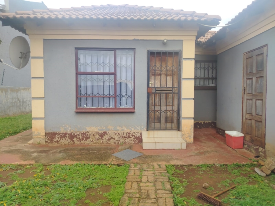 3 Bedroom Property for Sale in Dawn Park Gauteng