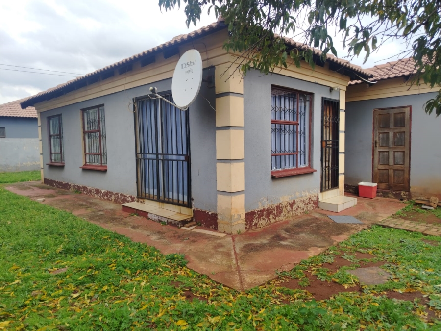 3 Bedroom Property for Sale in Dawn Park Gauteng