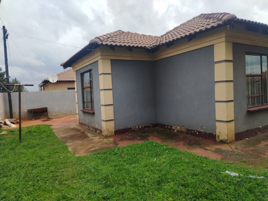 3 Bedroom Property for Sale in Dawn Park Gauteng