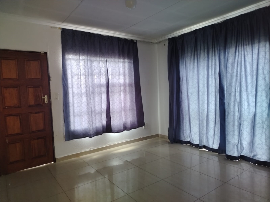 3 Bedroom Property for Sale in Dawn Park Gauteng