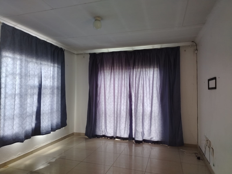 3 Bedroom Property for Sale in Dawn Park Gauteng
