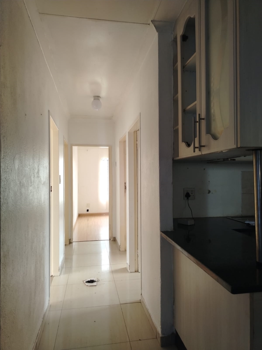 3 Bedroom Property for Sale in Dawn Park Gauteng
