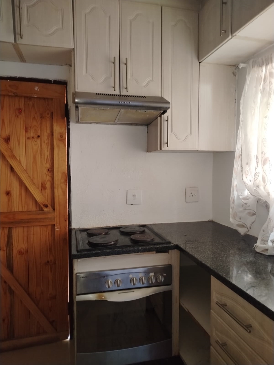 3 Bedroom Property for Sale in Dawn Park Gauteng