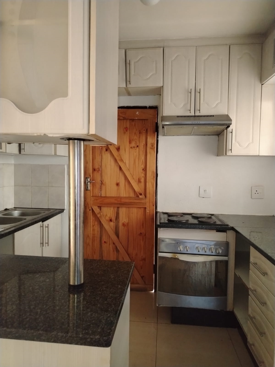 3 Bedroom Property for Sale in Dawn Park Gauteng