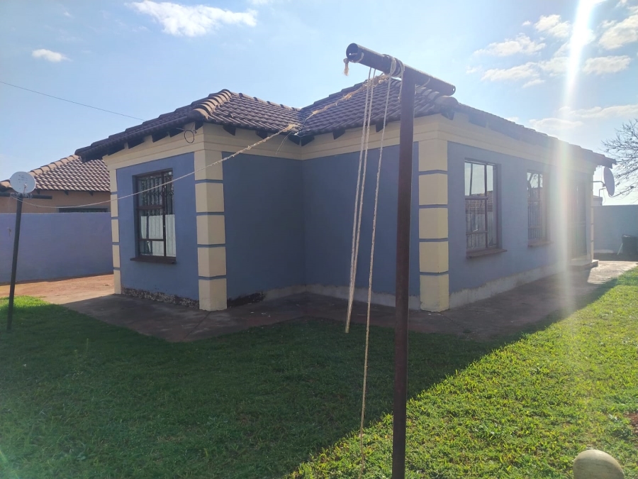 3 Bedroom Property for Sale in Dawn Park Gauteng