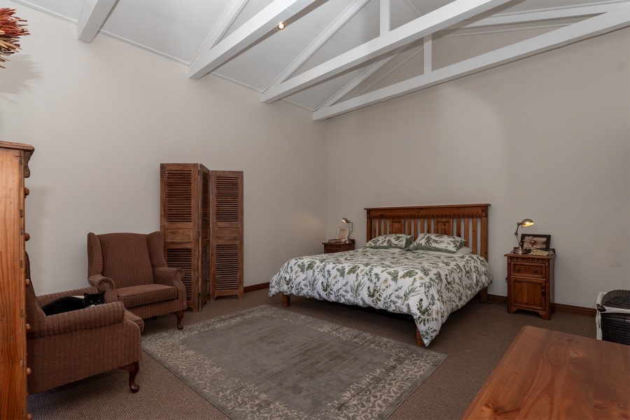 5 Bedroom Property for Sale in Bredell Gauteng