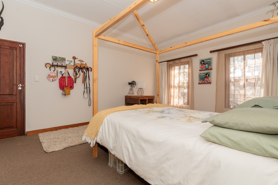 5 Bedroom Property for Sale in Bredell Gauteng