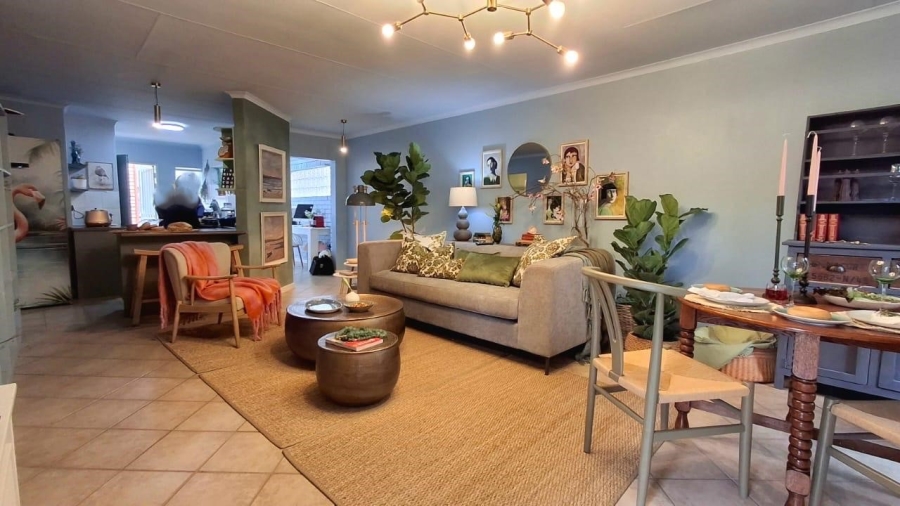 3 Bedroom Property for Sale in Equestria Gauteng