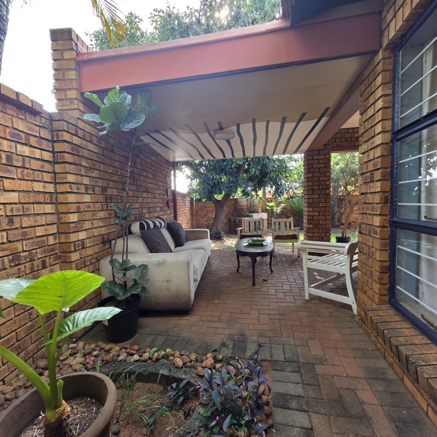 3 Bedroom Property for Sale in Equestria Gauteng