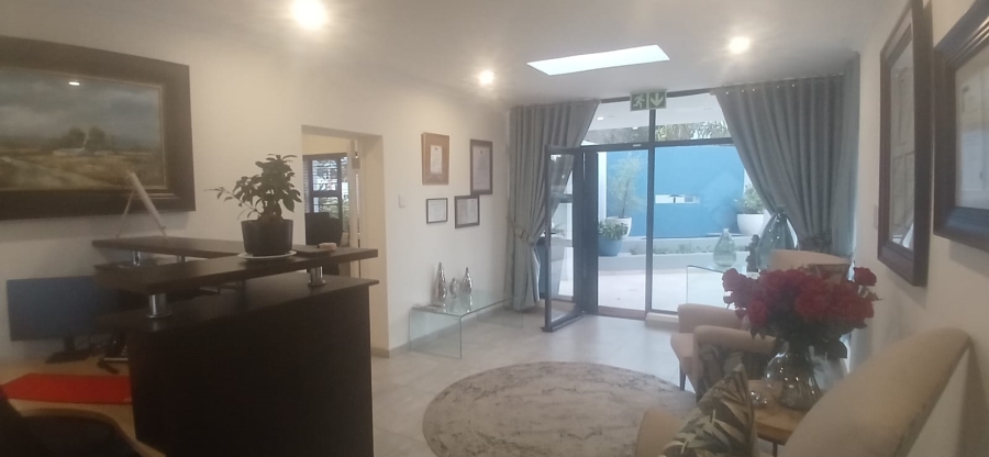 To Let Commercial Property for Rent in Monument Gauteng