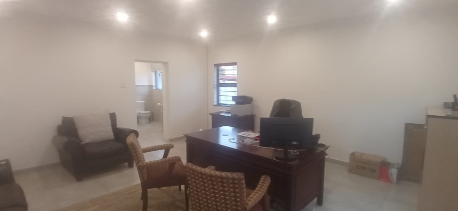 To Let Commercial Property for Rent in Monument Gauteng