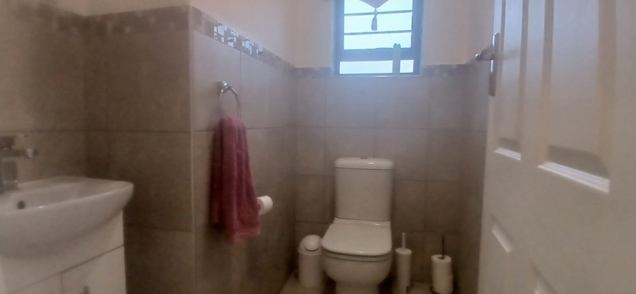 To Let Commercial Property for Rent in Monument Gauteng