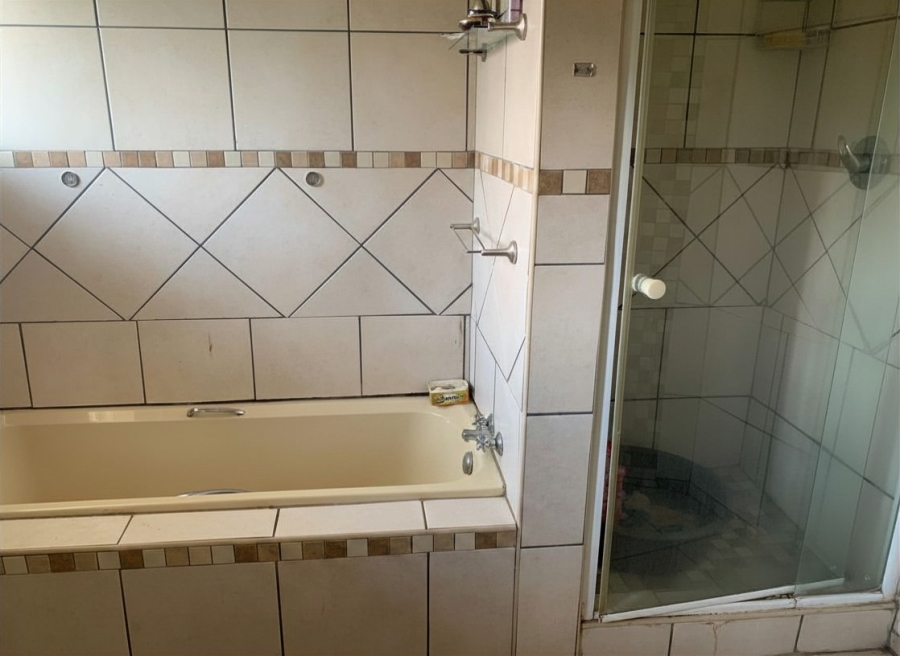 3 Bedroom Property for Sale in Vanderbijlpark CE 1 Gauteng