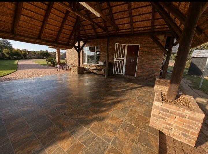 3 Bedroom Property for Sale in Buyscelia Gauteng