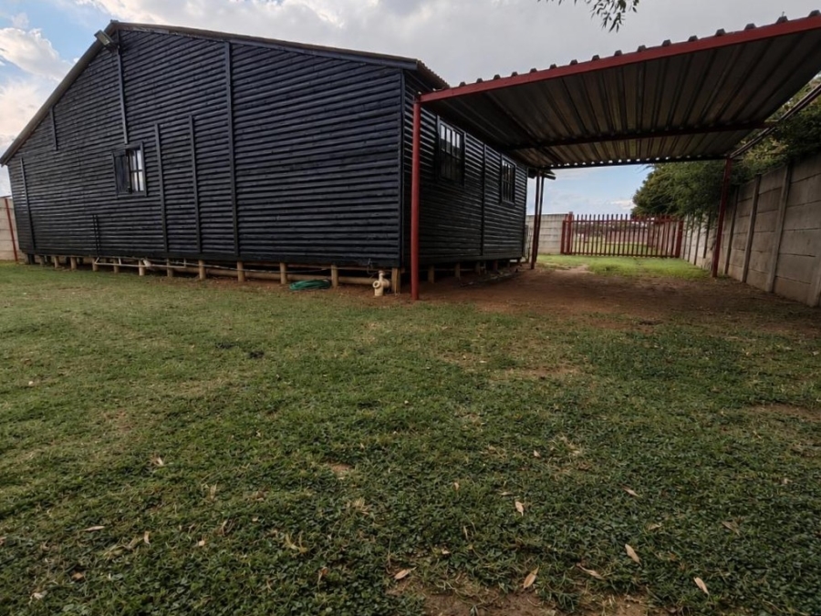 3 Bedroom Property for Sale in Buyscelia Gauteng