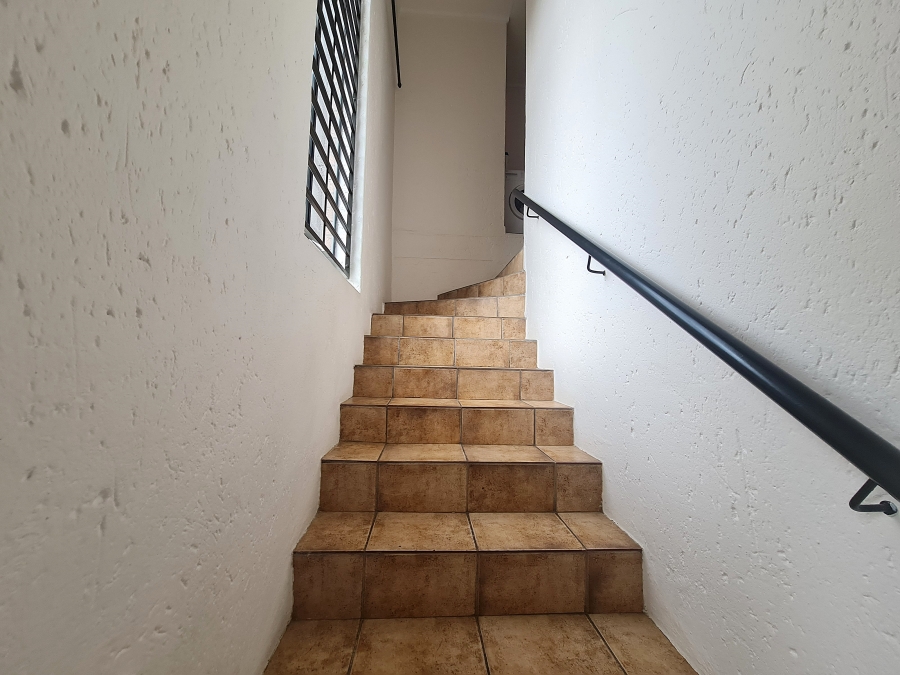 2 Bedroom Property for Sale in Darrenwood Gauteng