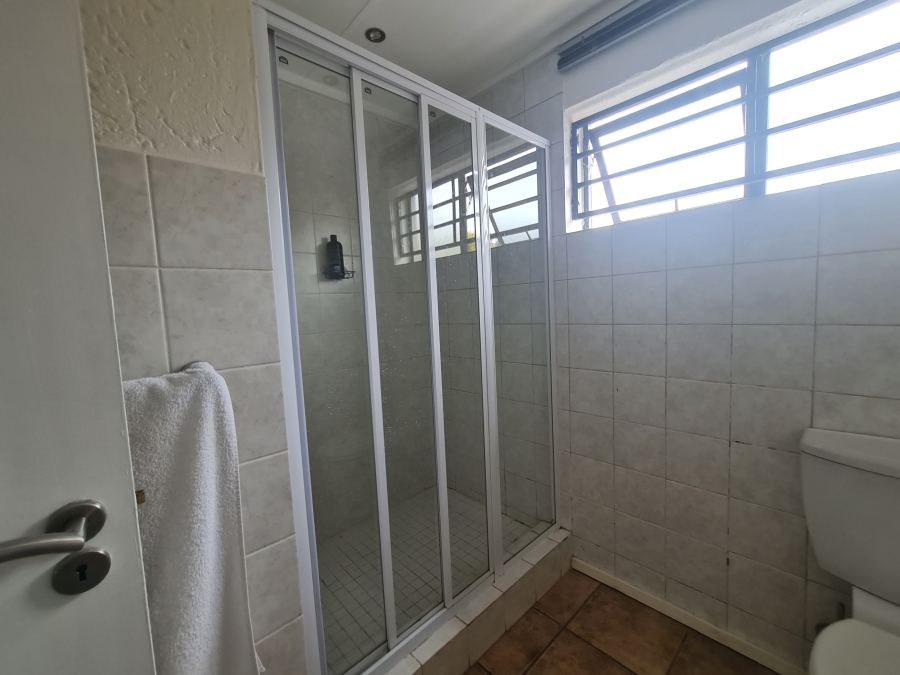 2 Bedroom Property for Sale in Darrenwood Gauteng
