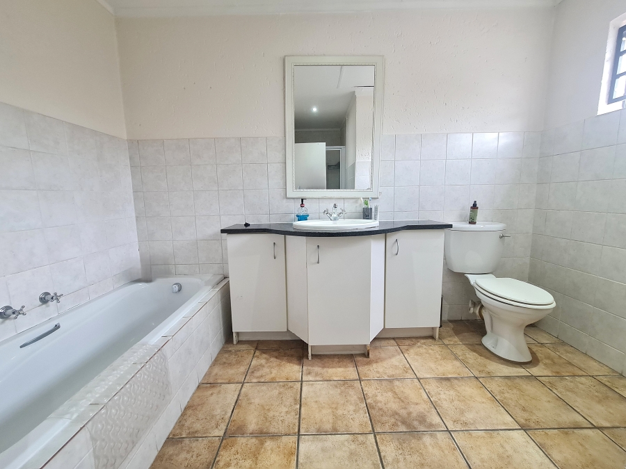 2 Bedroom Property for Sale in Darrenwood Gauteng