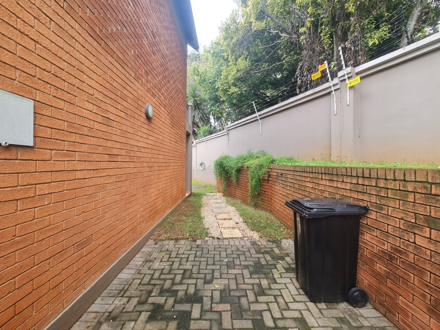 2 Bedroom Property for Sale in Darrenwood Gauteng