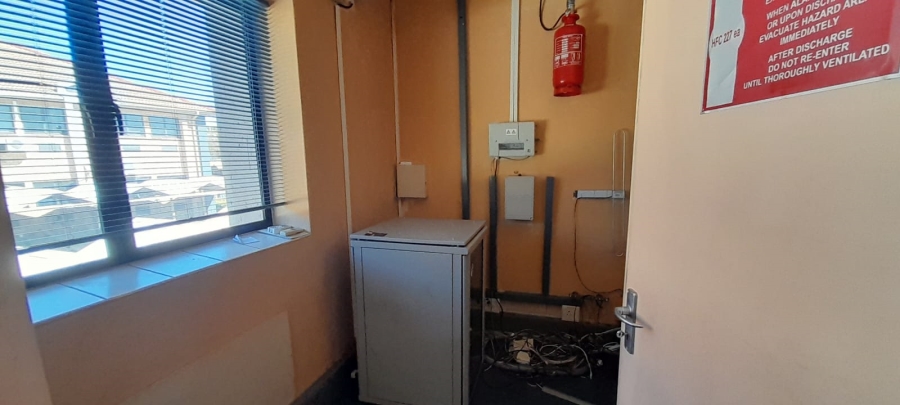 To Let Commercial Property for Rent in Newlands Gauteng