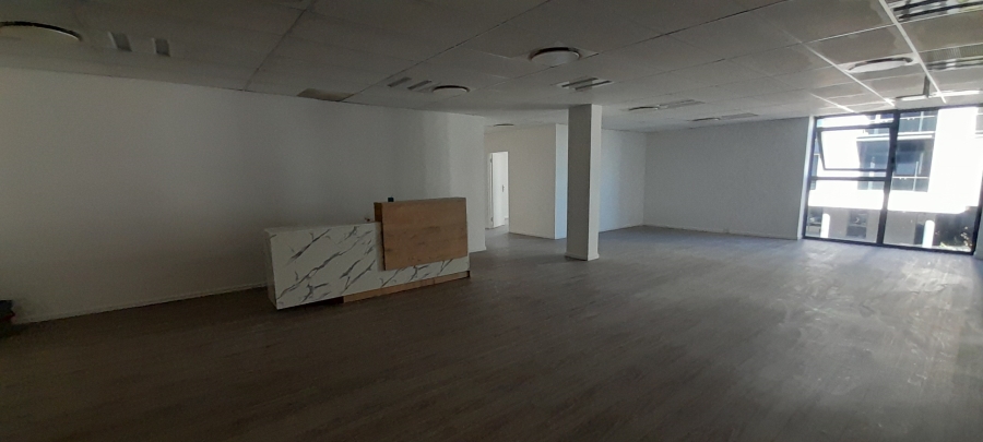 To Let Commercial Property for Rent in Vorna Valley Gauteng