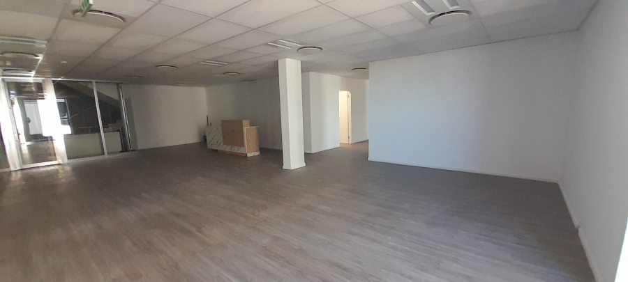 To Let Commercial Property for Rent in Vorna Valley Gauteng