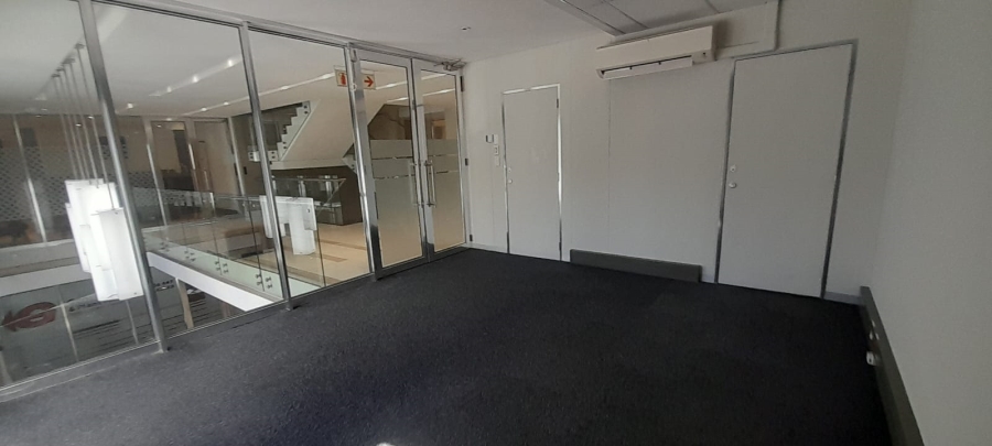 To Let Commercial Property for Rent in Vorna Valley Gauteng