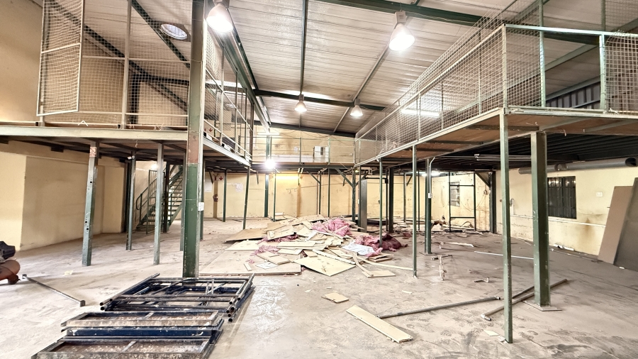 To Let Commercial Property for Rent in Rooihuiskraal Gauteng