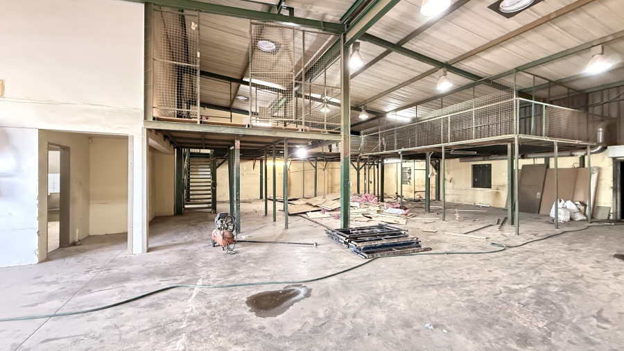 To Let Commercial Property for Rent in Rooihuiskraal Gauteng
