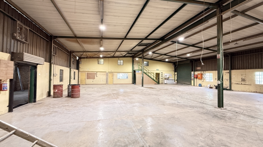 To Let Commercial Property for Rent in Rooihuiskraal Gauteng