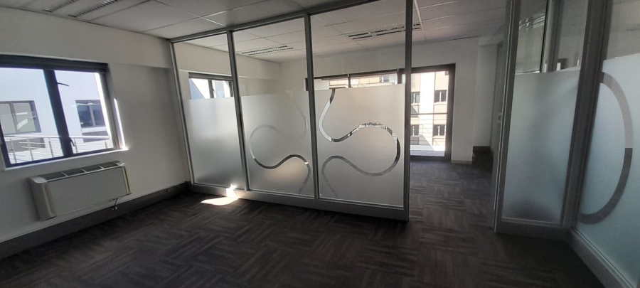 To Let Commercial Property for Rent in Vorna Valley Gauteng