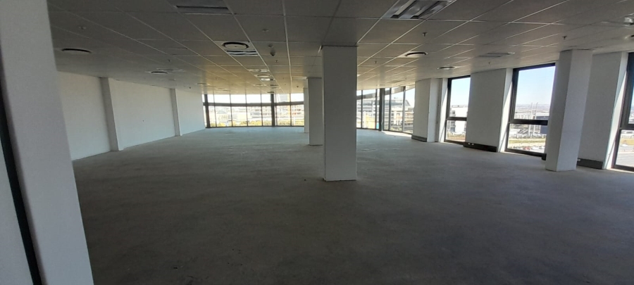 To Let Commercial Property for Rent in Vorna Valley Gauteng