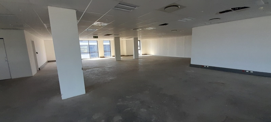 To Let Commercial Property for Rent in Vorna Valley Gauteng