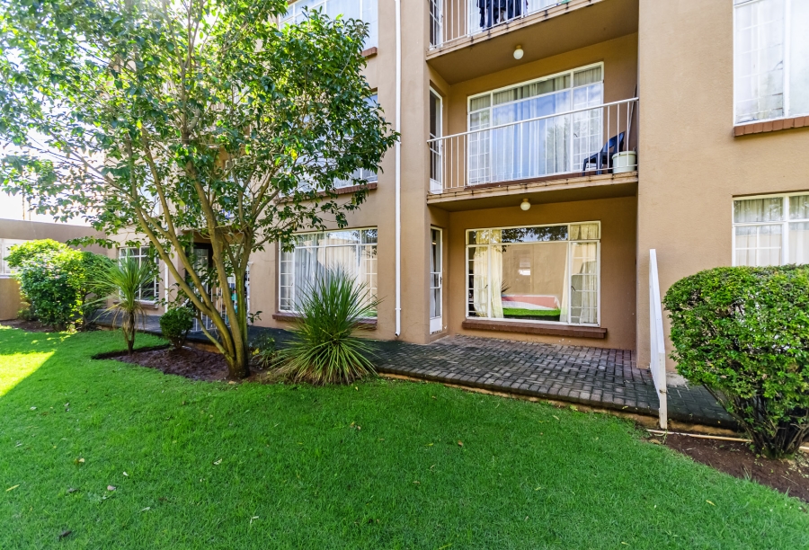 2 Bedroom Property for Sale in Florida Gauteng