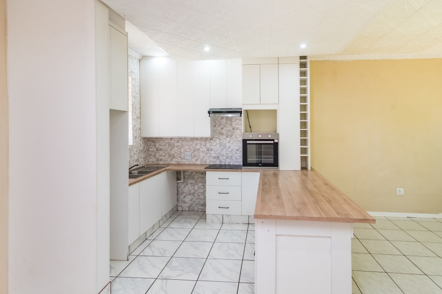 2 Bedroom Property for Sale in Horizon View Gauteng