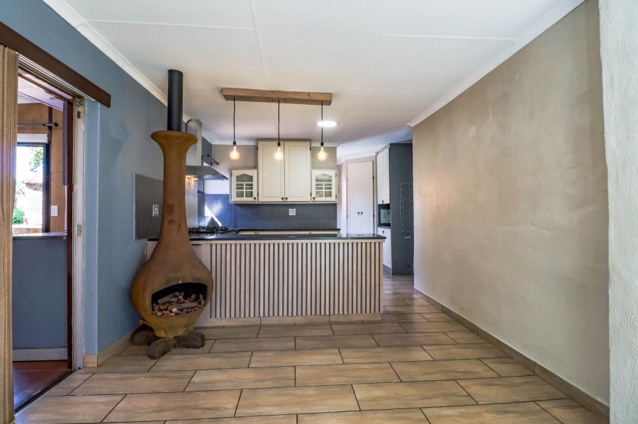 4 Bedroom Property for Sale in The Reeds Gauteng