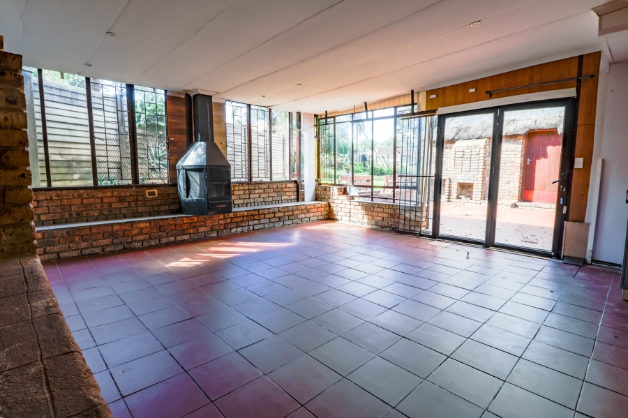 4 Bedroom Property for Sale in The Reeds Gauteng