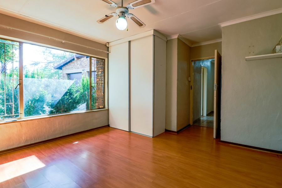 4 Bedroom Property for Sale in The Reeds Gauteng