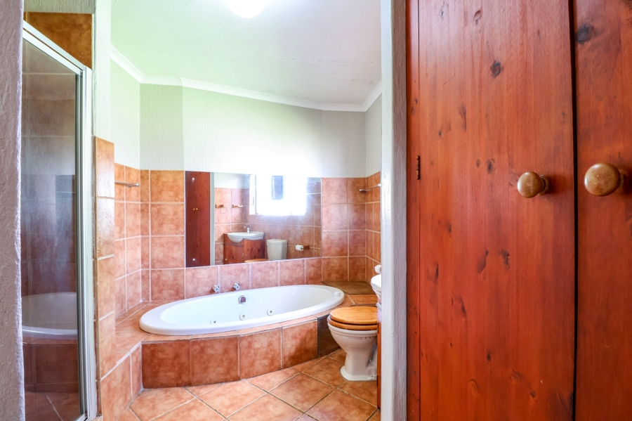 4 Bedroom Property for Sale in The Reeds Gauteng