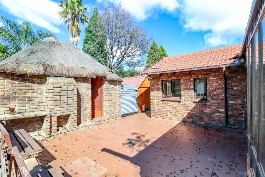 4 Bedroom Property for Sale in The Reeds Gauteng