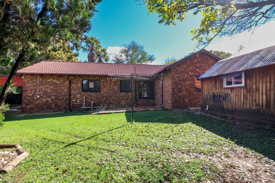 4 Bedroom Property for Sale in The Reeds Gauteng