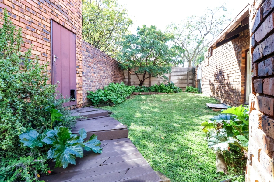 4 Bedroom Property for Sale in The Reeds Gauteng