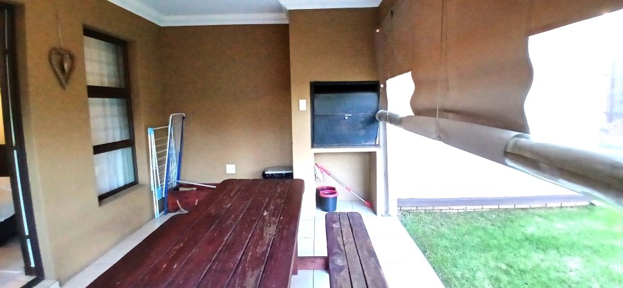 2 Bedroom Property for Sale in Comet Gauteng