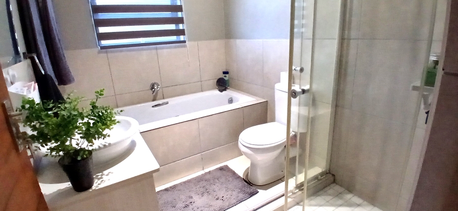 2 Bedroom Property for Sale in Comet Gauteng